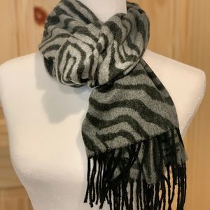 Black/Gray Zebra Scarf